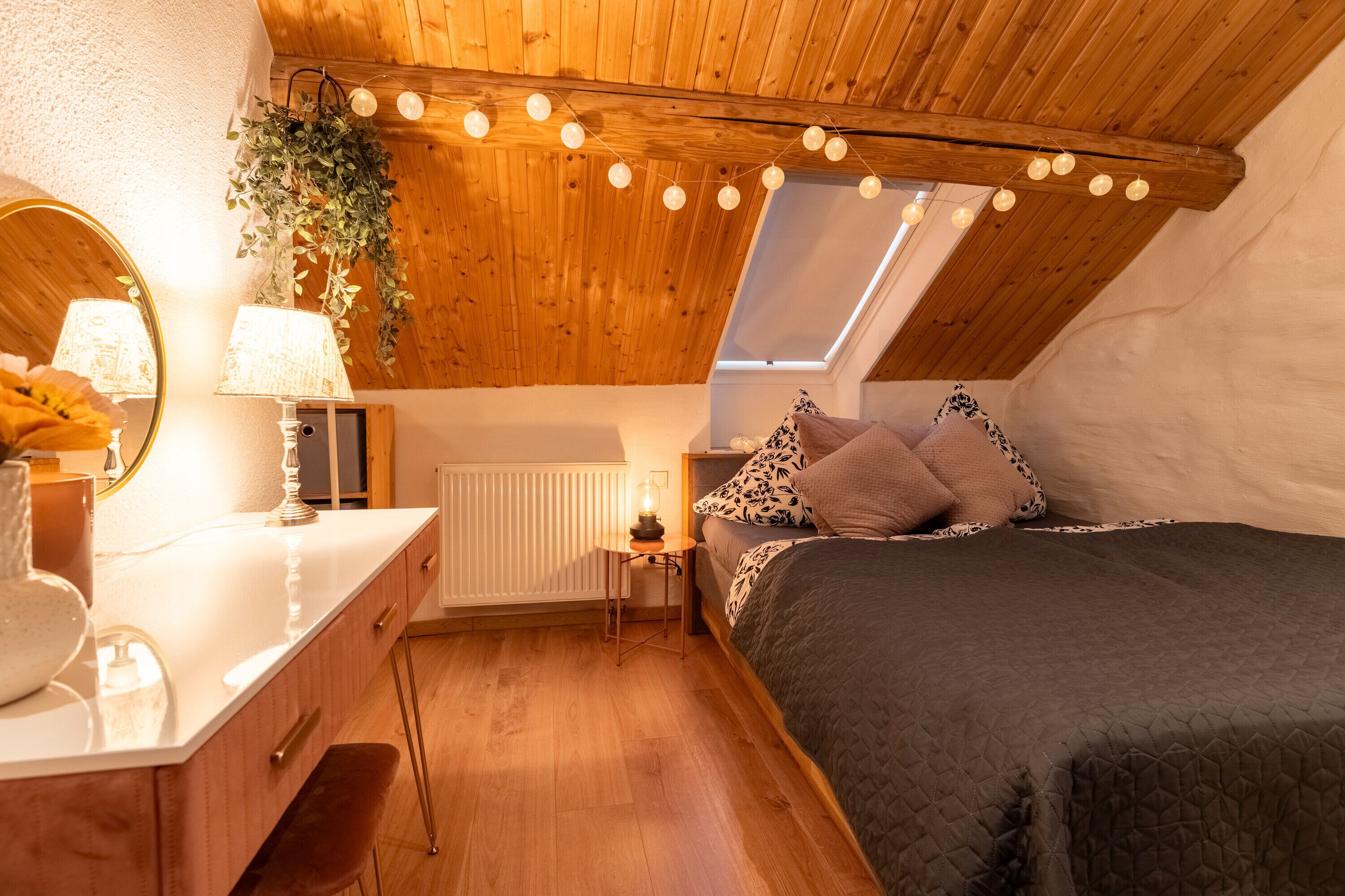 1 soverom, strykejern/-brett, wi-fi (inkludert) og sengetøy