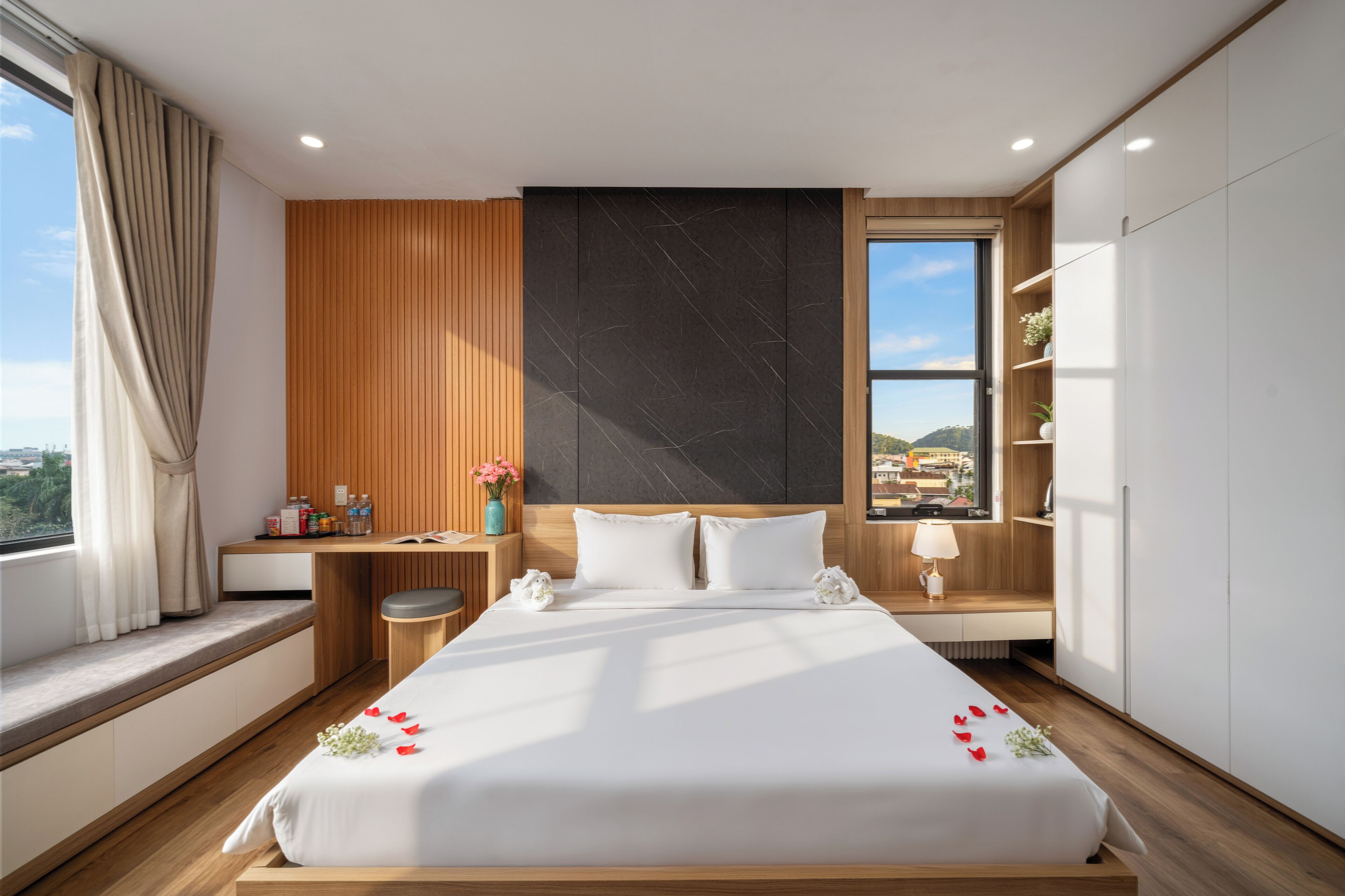 Photo - KLY Hotel