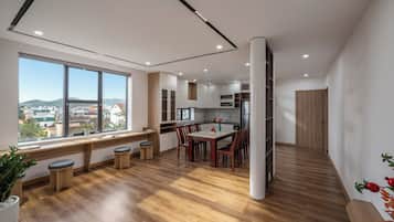 Luxury Shared Dormitory | Free minibar items, desk, free WiFi, bed sheets