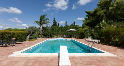Villa Menhir with pool garden and tennis, Tuglie, Italy