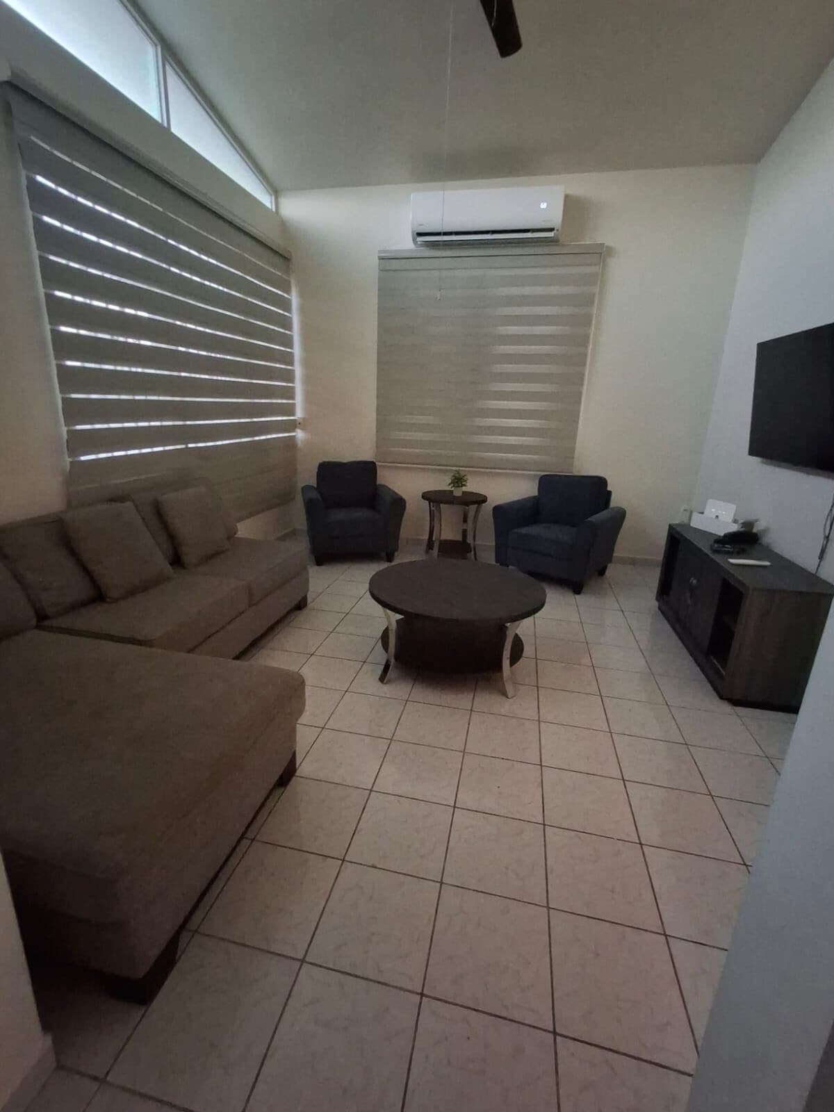 Casa De Carmen Pool House!! Family + Pet Friendly!! Perfect For Large Groups!! - Aguadilla