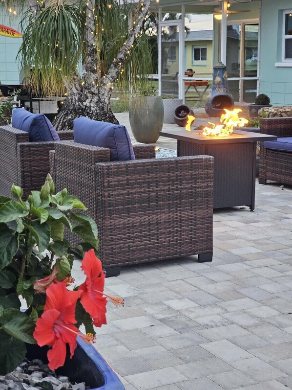 Exterior detail - Beachy 1-Bedroom Getaway in Cape Coral – 20 Mins to Sanibel & Fort Myers Beach! (Cape Coral)