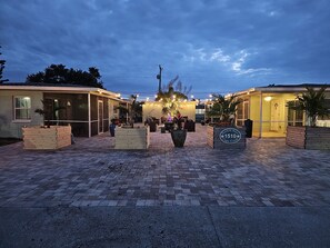 Exterior - Beachy 1-Bedroom Getaway in Cape Coral – 20 Mins to Sanibel & Fort Myers Beach! (Cape Coral)