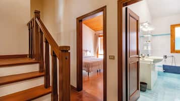 Casa estándar, varias habitaciones, 2 baños (Casa Acone In Mugello - Near Florence) | Interior