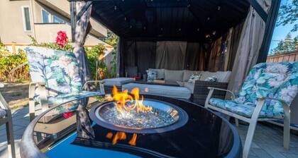 Cozy Bright 2 BR White Rock ground level basement suite near the beach.