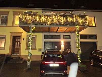 Urgemütliche Ferienwohnung, Offenes Spitzdach Nähe Weinanbaugebieten