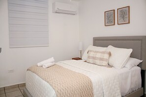 3 sovrum, skrivbord, strykjärn/strykbräda och gratis wi-fi