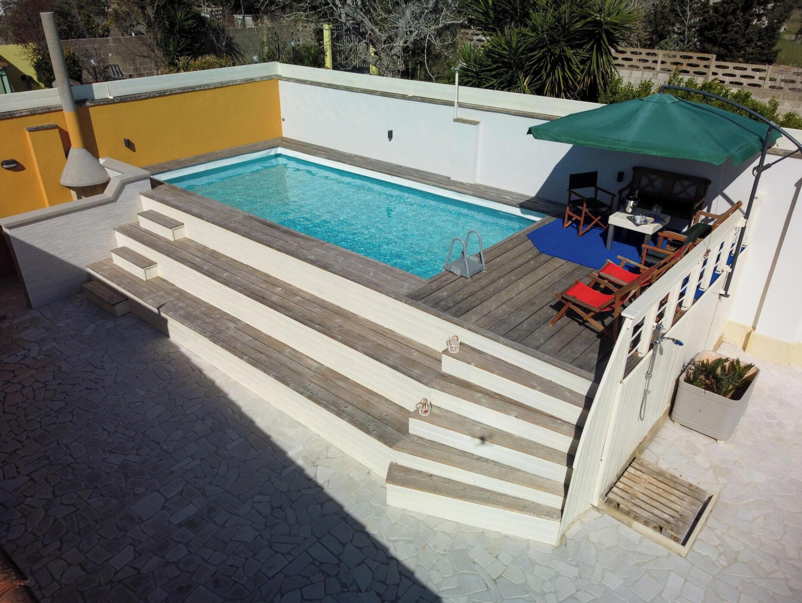 Villa estándar, varias habitaciones (Villa Oasi al mare near the sea with) | Alberca | Alberca al aire libre por temporada 