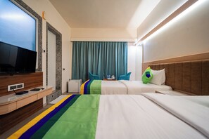 Deluxe-Zimmer | 1 Schlafzimmer, Schreibtisch, Verdunkelungsvorhänge