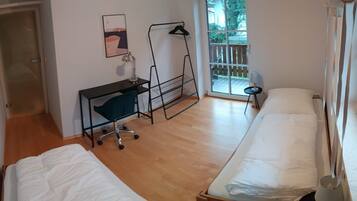 2 Schlafzimmer, Bügeleisen/Bügelbrett, Reisekinderbett, WLAN