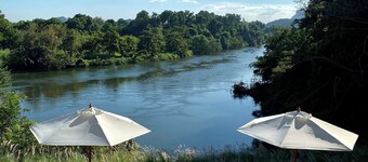 รักมากกาญจน์ รีสอร์ท แอนด์ คาเฟ่