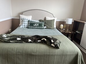 3 bedrooms, WiFi, bed sheets