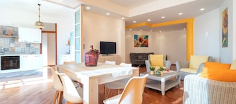 Apartment 'Sole E Girasoli' with Balcony and Air Conditioning