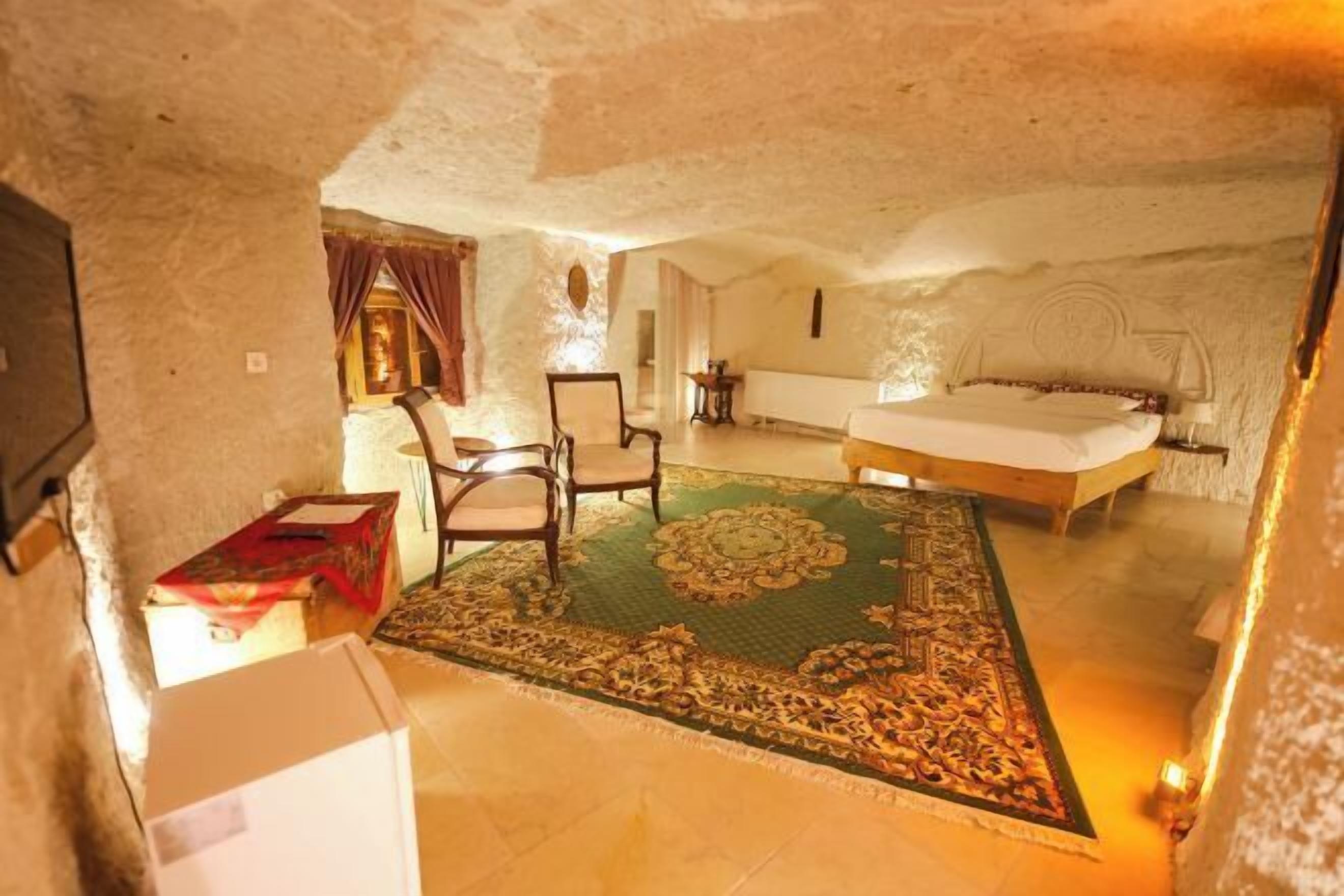 Minibar, individually decorated, individually furnished, free WiFi