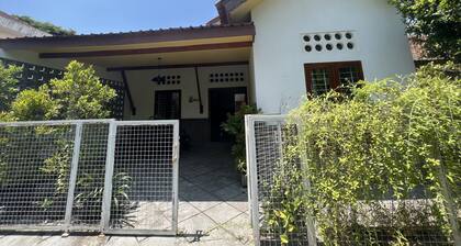 Homestay Jogja Rumah Obit By Simply Homy