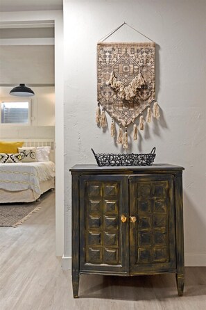 1 bedroom, iron/ironing board, travel cot, WiFi