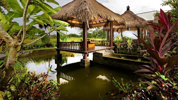 Lobby sitting area - Lumbung Asri Cottage (Mengwi)
