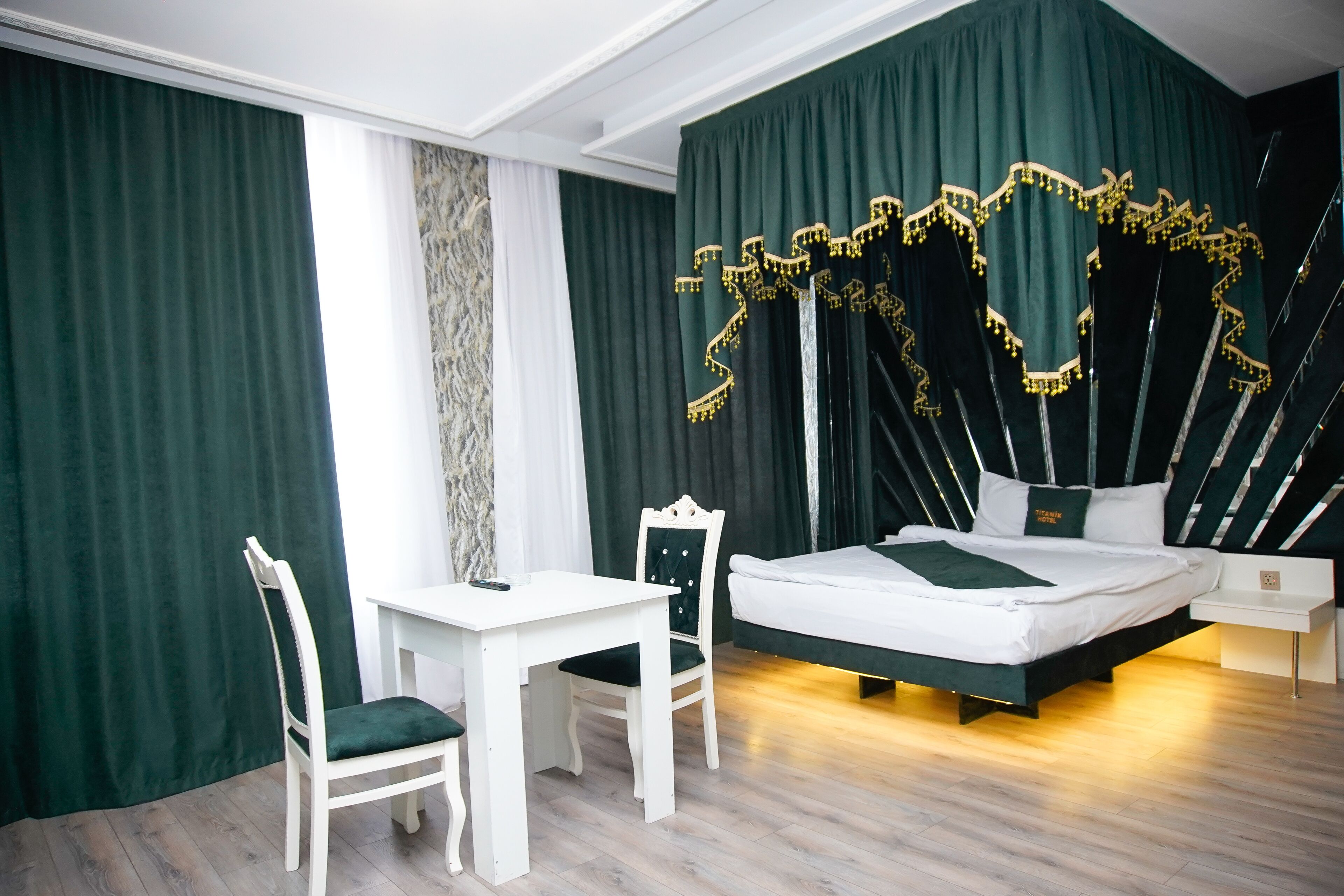 Foto - Titanik Hotel