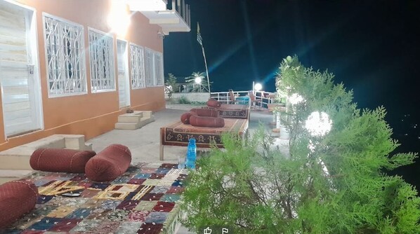 Deluxe Double Room | Terrace/patio