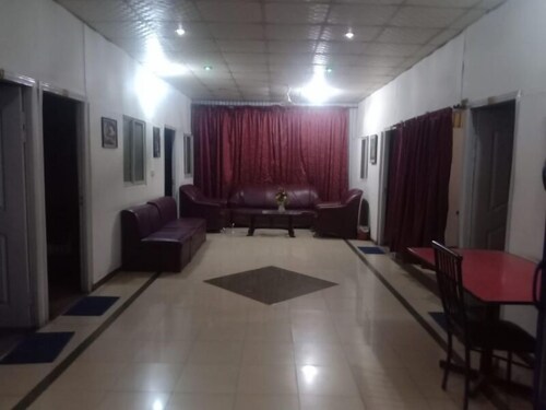 Umer Hotel and Restaurant