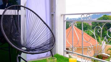 Executive Double Room | Balcony