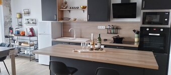 Appartement Rénové Tout Confort 67m2 ,centre Village