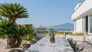 Ristorazione all'aperto