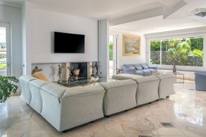 Interior - La Quiete, Exclusive Villa with private pool and Jacuzzi (Vico Equense)