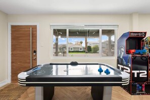 Spielezimmer