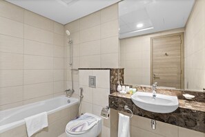 Haartrockner, Handtücher, Toilettenpapier