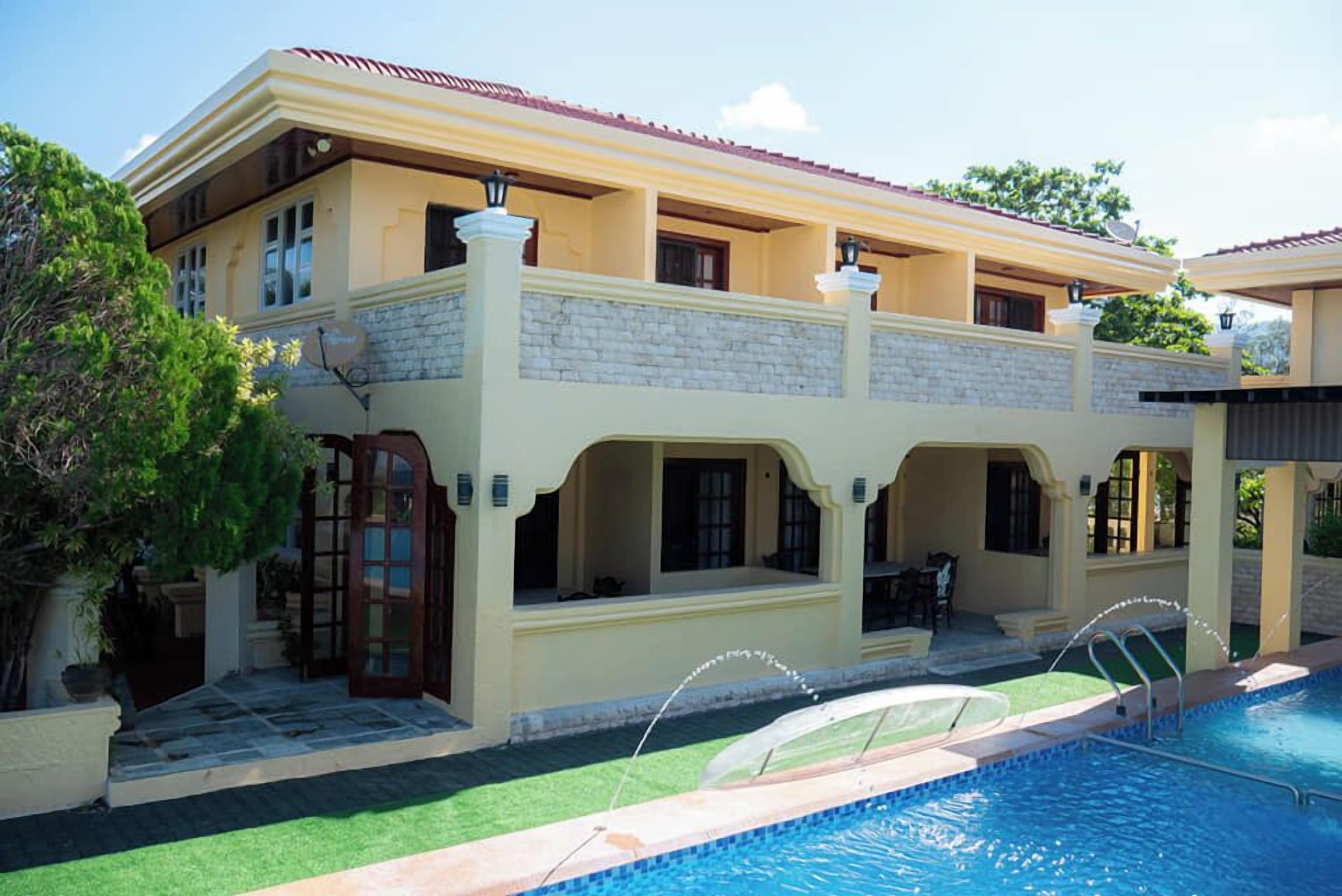 Piscine extérieure