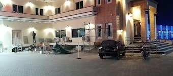 Jhelum Inn Hotel