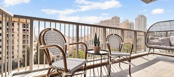 Luxurious 3th-Floor 2BDR in Savyon View Tower by Isrentals