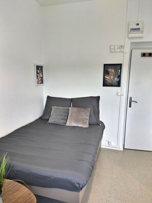 1 Schlafzimmer, WLAN, Bettwäsche