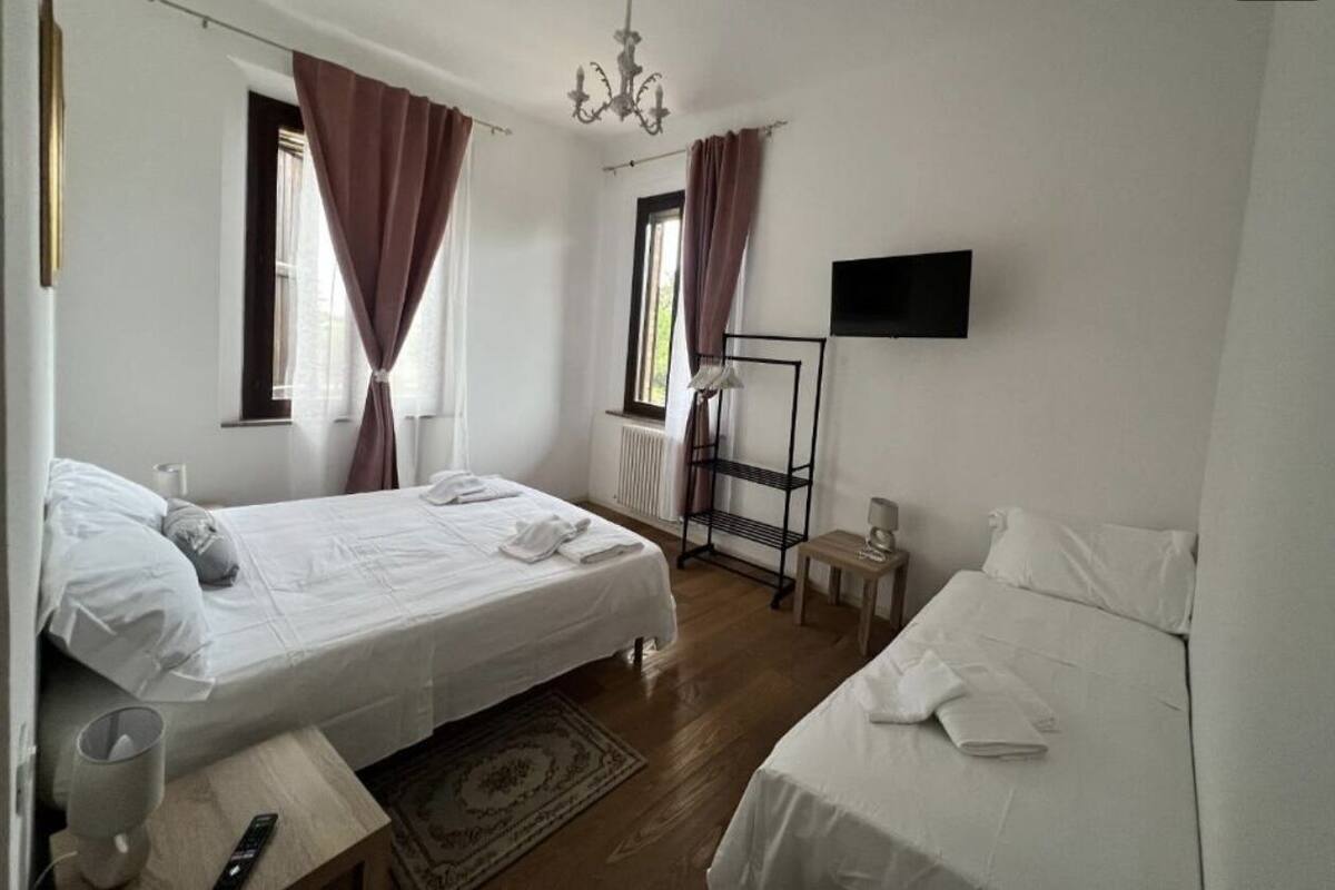 Traditional Room | 1 bedroom