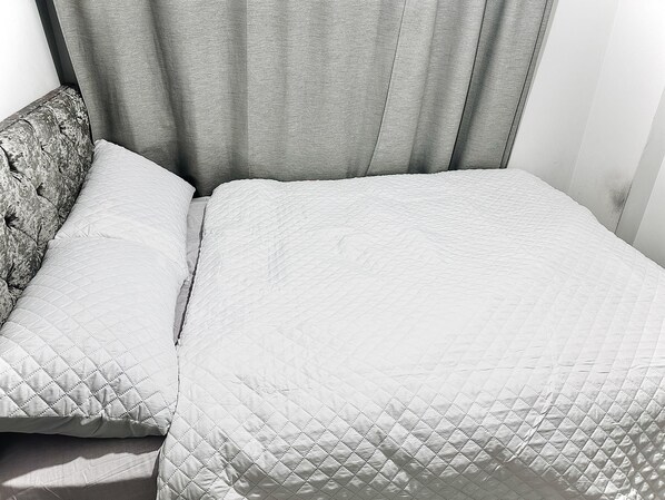 Apartment | 1 bedroom, iron/ironing board, free WiFi, bed sheets - Whole Entire Rental Place,london,transport Near (London)