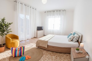 Apartamento básico | 3 dormitorios, tabla de planchar con plancha, wifi gratis