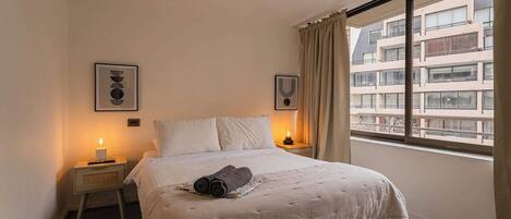 2 Schlafzimmer, BĂŒgeleisen/BĂŒgelbrett, WLAN, BettwĂ€sche