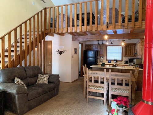 Riverbend #7- Full Property on the River