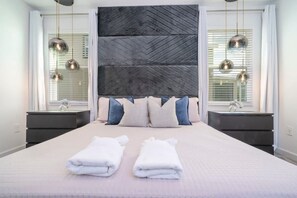 Room - Gorgeous 9Bd SF w Pool Champions Gate 9088 (Davenport)