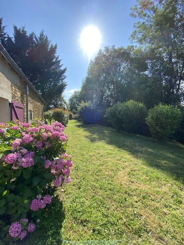 Longère rénovée au cœur du Pays de George Sand, à 30 mn de Châteauroux