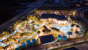 House | 4 bedrooms, Internet - Stunning 5 Bd w Pool Storey Lake Resort 2653 (Kissimmee)