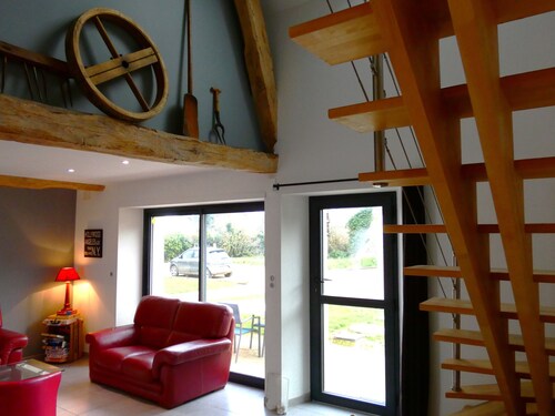 Charming Contemporary Farm Gîtes in Scenic Beauce Village, Private Garden & Parking