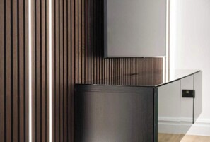 Interior - Elegant 2 Bed Flat on Harley Street in the ♥️ of Central London, w/ Air Con (Greater London)