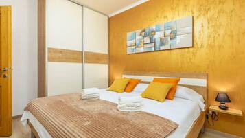 3 Schlafzimmer, Bügeleisen/Bügelbrett, kostenloses WLAN, Bettwäsche