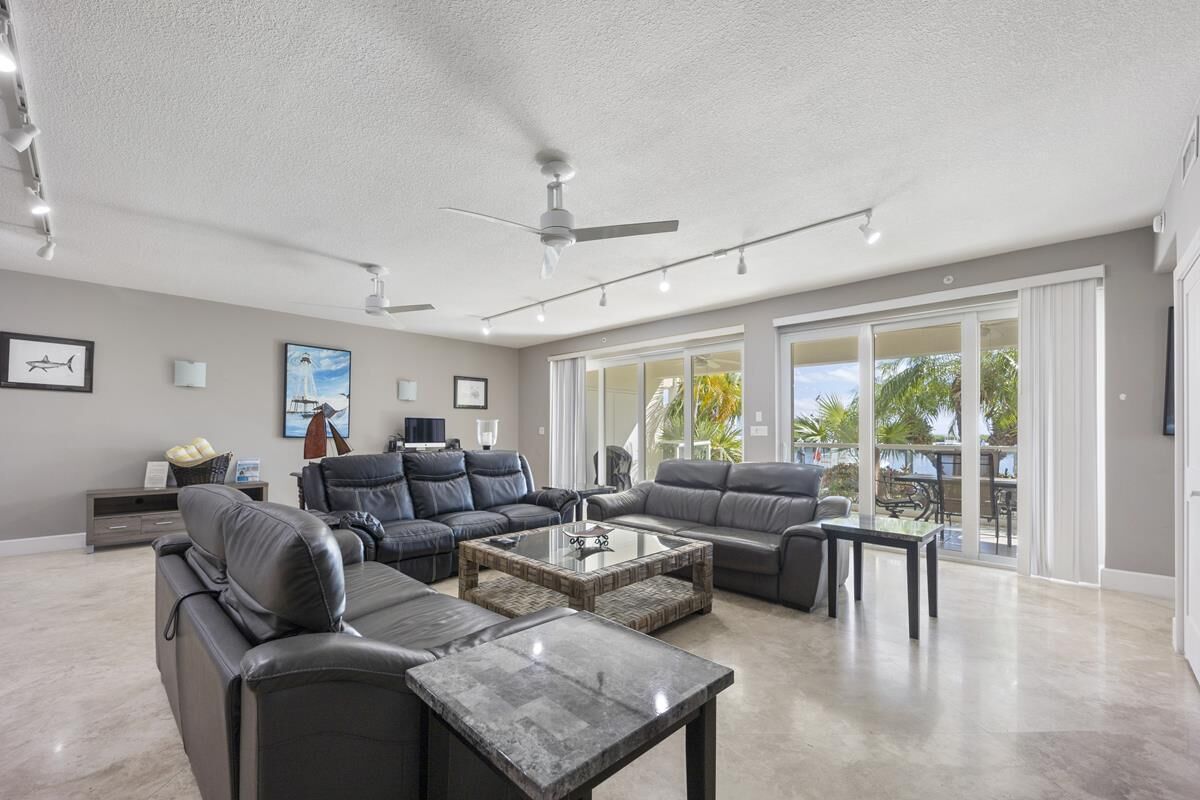 Marina-View 4BR/3BA Mariner's Club Villa 116 with Oasis Pool, Marina, Game Room & More