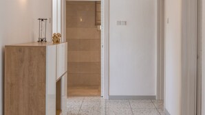 Uklassifisert bilde, 4 av 28, knapp