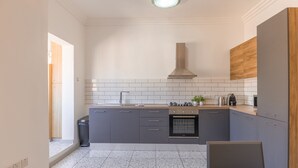 Uklassifisert bilde, 2 av 28, knapp