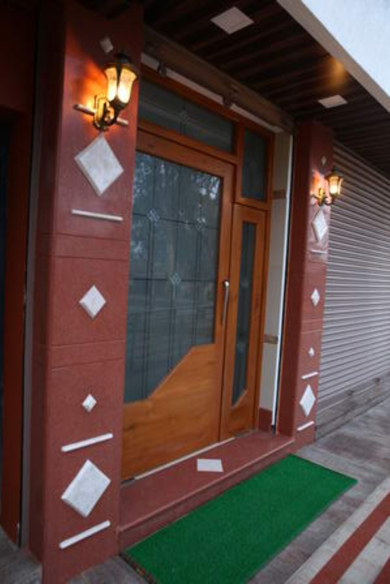 2 Star Hotels