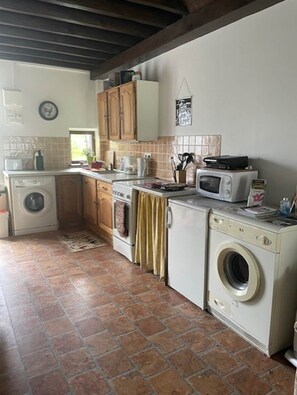 Fridge, microwave, oven, coffee/tea maker - Water Lillies - 2 bedroom gîte in the stunning Creuse countryside (Cheniers)